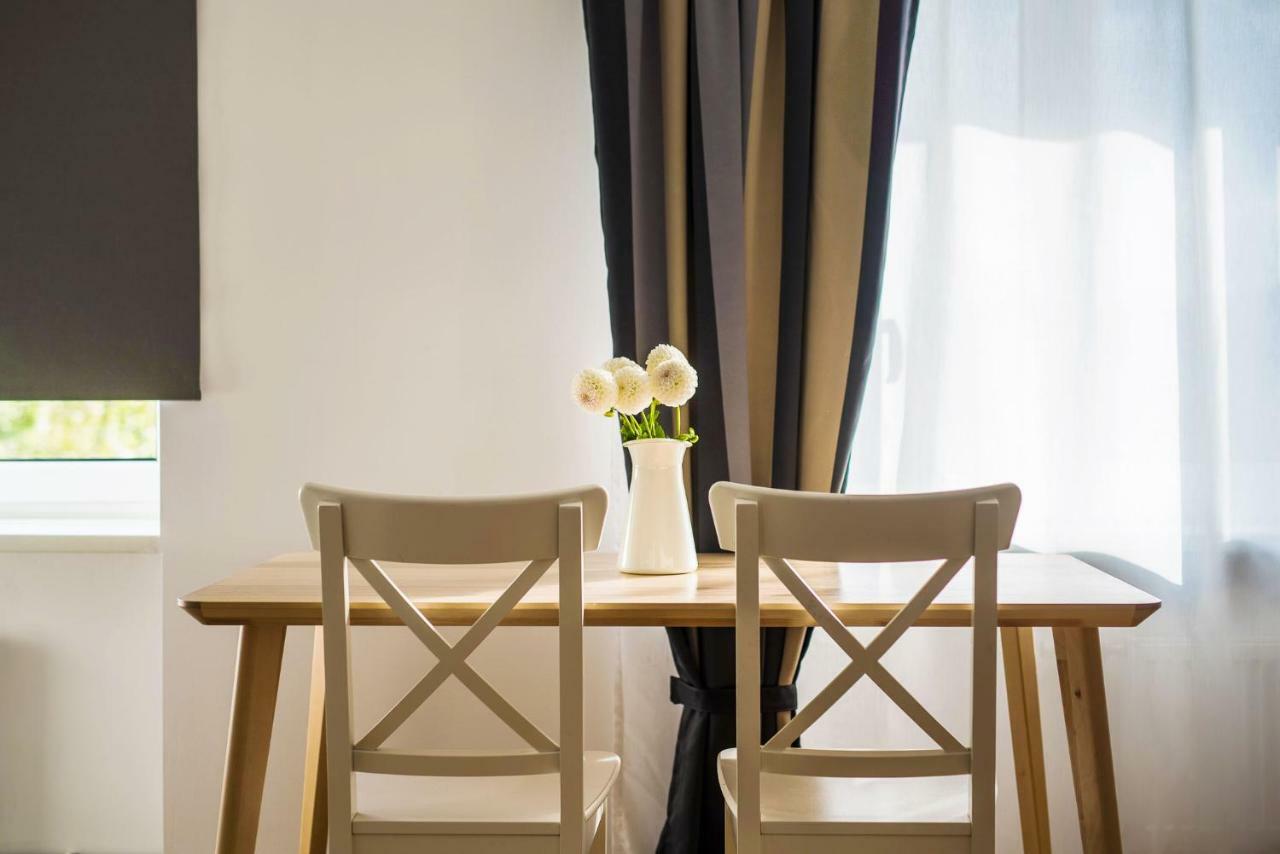 Sunshine Apartment Liepaja Ngoại thất bức ảnh